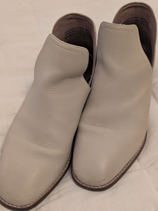 Seychelles Shoes - Seychelles Cream Leather Western Cutout Ankle Booties Size 9